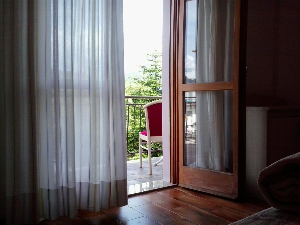 Hotel Pizzeria Mezzolago Pergine Valsugana Bilik gambar